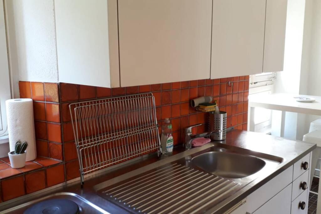 Parking Voiture & Appartement 2Pcs Lausanne Centre Luaran gambar