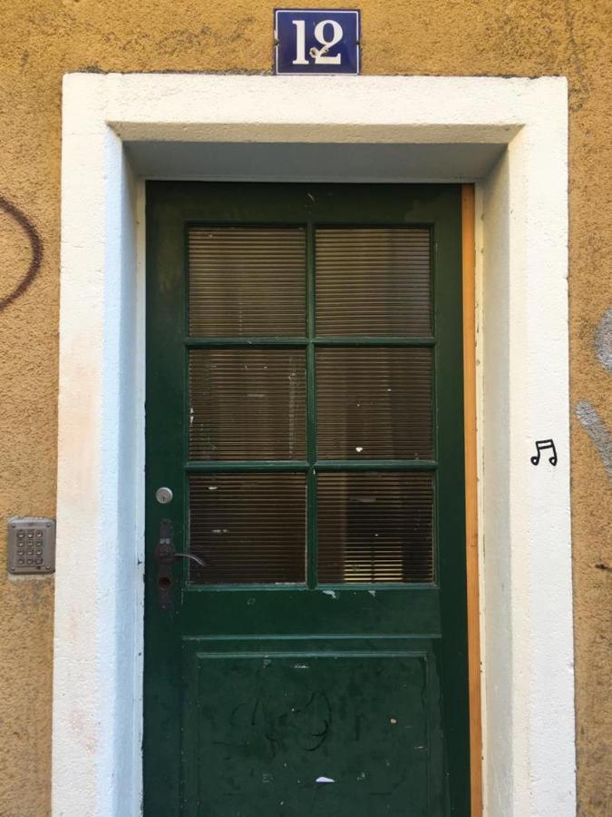 Parking Voiture & Appartement 2Pcs Lausanne Centre Luaran gambar
