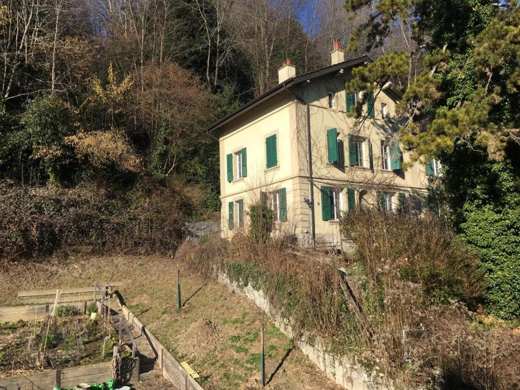 Parking Voiture & Appartement 2Pcs Lausanne Centre Luaran gambar