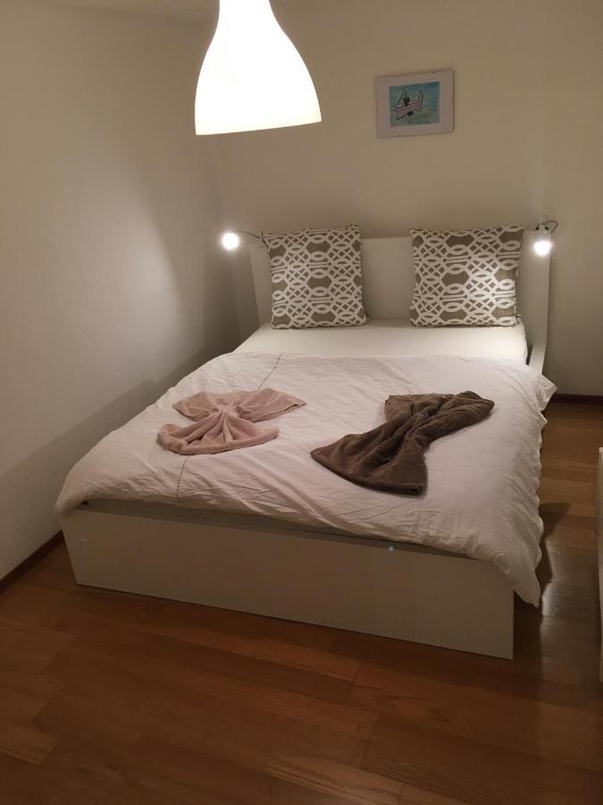 Parking Voiture & Appartement 2Pcs Lausanne Centre Luaran gambar